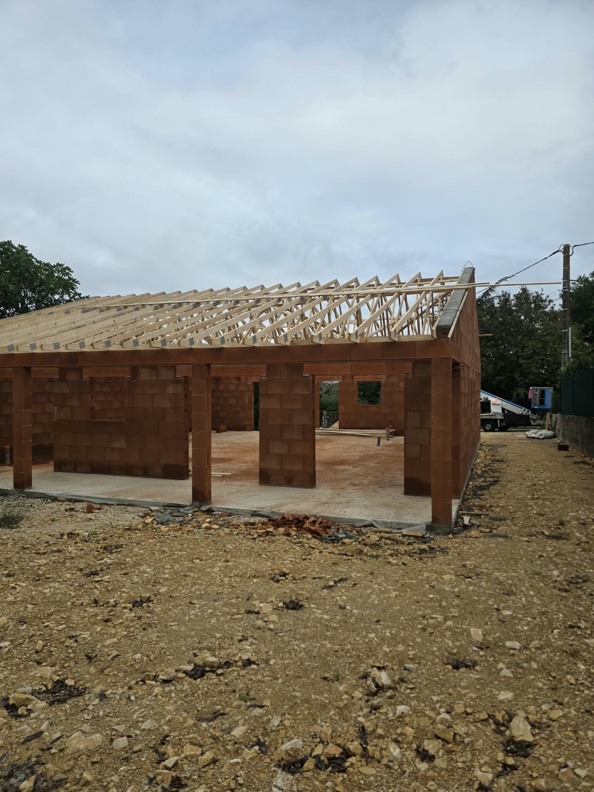 Charpente en bois d'une nouvelle construction